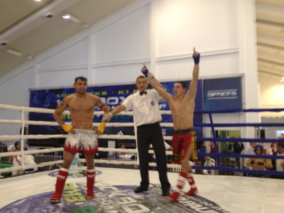 734107_575986482437509_1479338584_n